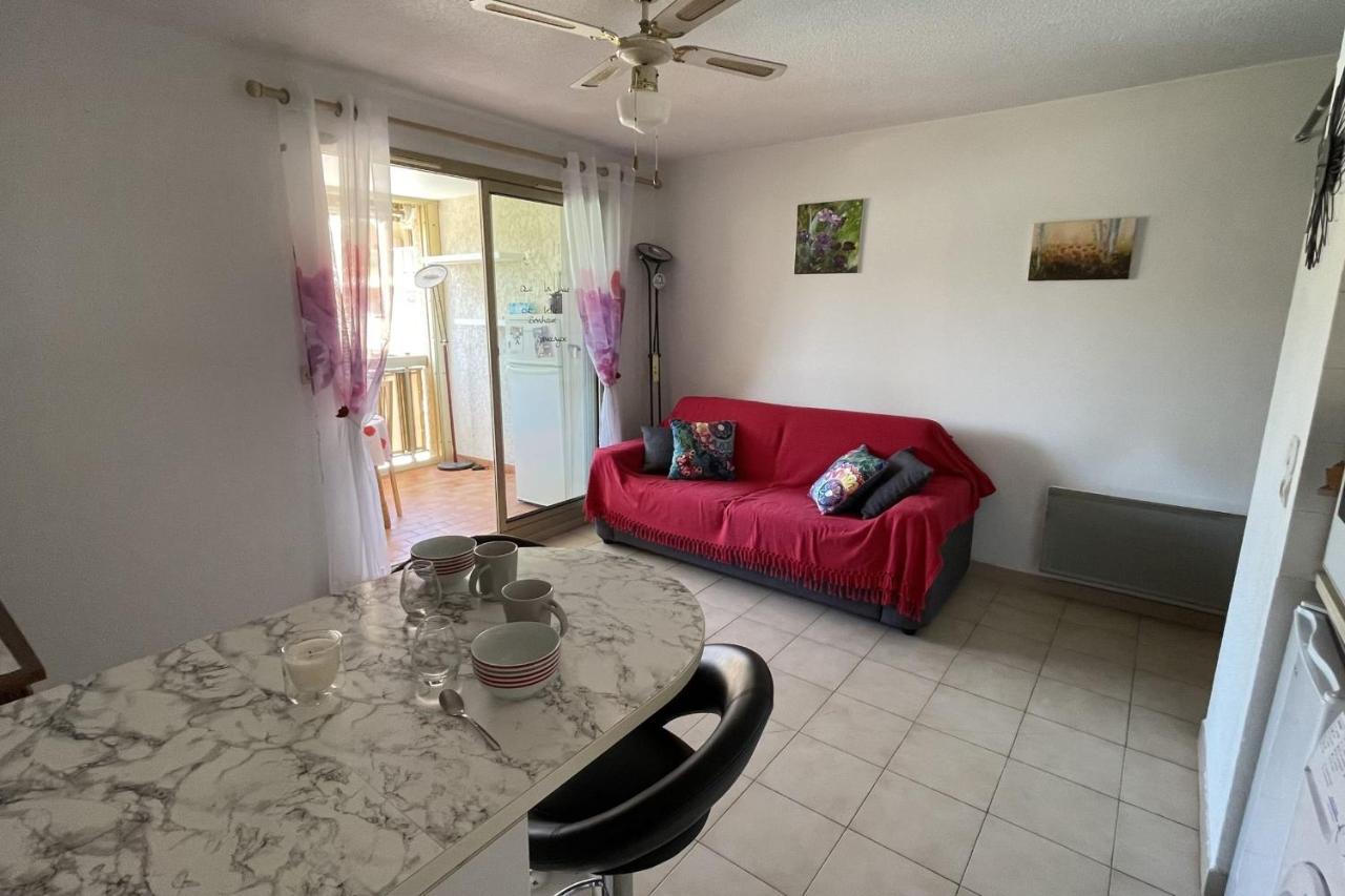 T2 With Balcony Close To The Sea Sainte-Maxime Bagian luar foto